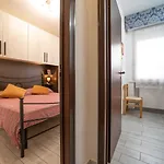 Vacanze Rosa Con Servizio Ferienhaus Lido Adriano