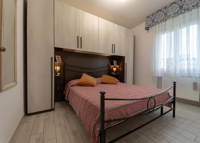 Rosa Centro Citta Lido Adriano